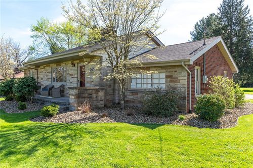 925 N Keel Ridge Rd., Hermitage, PA, 16148 | Card Image