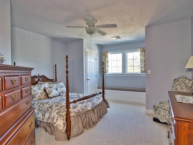 6 Wildpepper Ln, House other with 4 bedrooms, 4 bathrooms and 4 parking in Dartmouth MA | Image 21