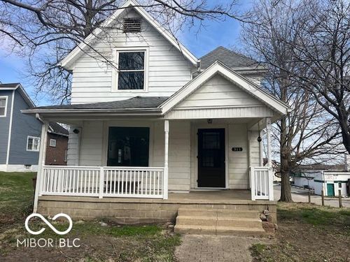311 N Mill St, Veedersburg, IN, 47987-1351 | Card Image