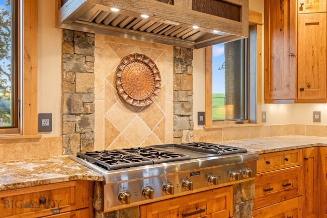 715 Bates Rd, House other with 3 bedrooms, 4 bathrooms and null parking in Manhattan MT | Image 11
