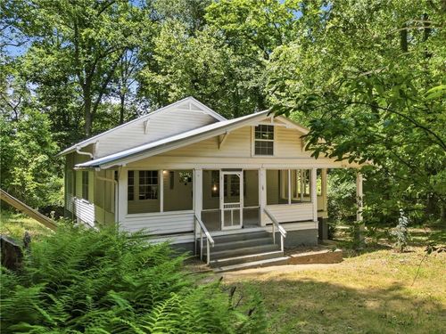 2494 Blue Ridge Dr, Blue Ridge, GA, 30513-2907 | Card Image