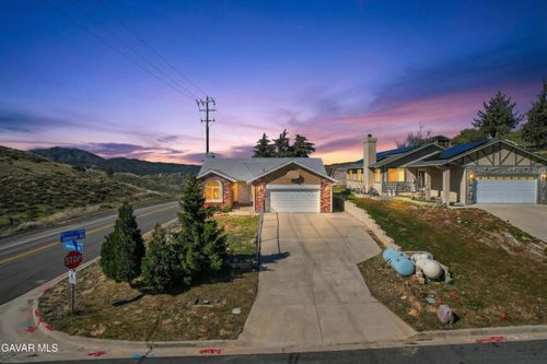 42803 Limeridge Drive, Lake Hughes, CA, 93532 | Card Image