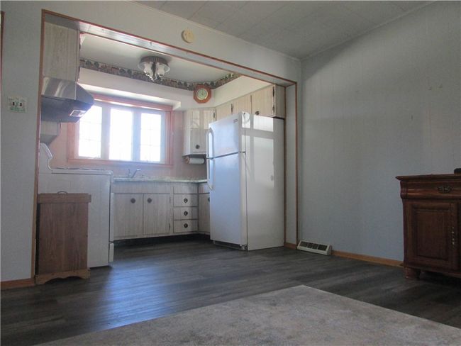 419 Chicora St, House other with 2 bedrooms, 2 bathrooms and 1 parking in East Mc Keesport PA | Image 9