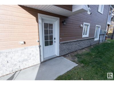 13 - 10107 101 Ave, Condo with 2 bedrooms, 1 bathrooms and 2 parking in Morinville AB | Image 2