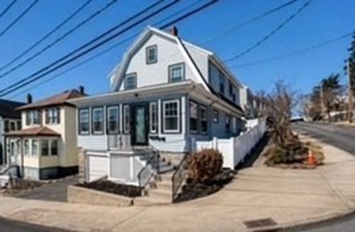 42 Westglow St, Boston, MA, 02122-2443 | Card Image