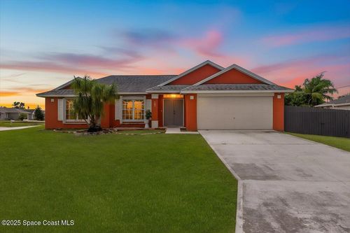 302 Arapahoe Ln Ne, Palm Bay, FL, 32907-3213 | Card Image