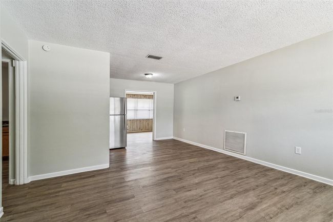 6042 Bolling Dr, House other with 3 bedrooms, 2 bathrooms and null parking in ORLANDO FL | Image 5