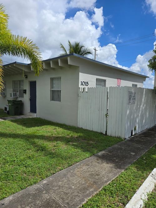 1-1015 Sw 8th St, Homestead, FL, 33030-6873 | Card Image