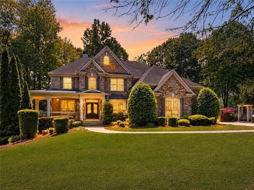 5640 Lake Oak Lndg, Cumming, GA, 30040-9511 | Card Image