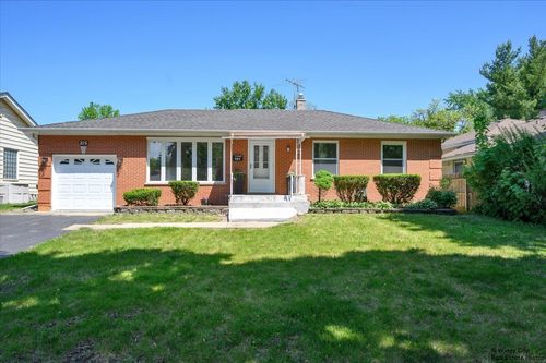 215 S Forest Ave, Palatine, IL, 60074-6318 | Card Image