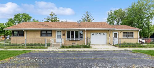 6054 107th St, Chicago Ridge, IL, 60415-2268 | Card Image