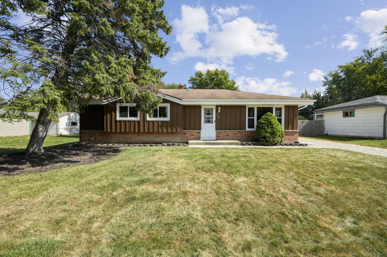 Blackhawk Dr, Caledonia, WI 53402 #1