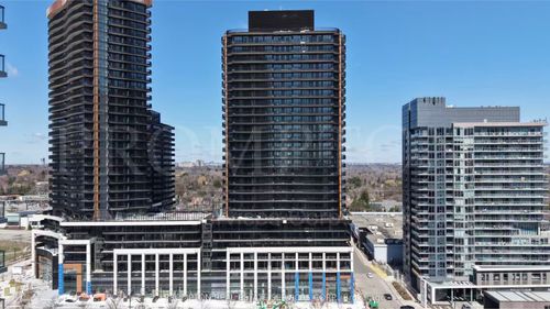 1110-18 Esther Shiner Boulevard, North York, ON, M2K0J7 | Card Image