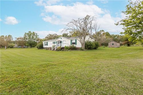 328 Middle Swamp Rd, Gates, NC, 27937-9672 | Card Image