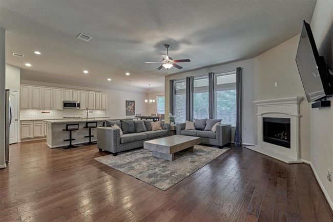 12276 Emerald Mist Ln, House other with 4 bedrooms, 3 bathrooms and 2 parking in Conroe TX | Image 23