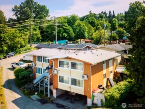10015 17th Pl S, Seattle, WA, 98168-1626 | Card Image