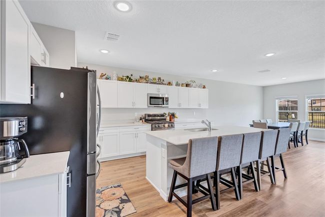 12710 Hysmith Loop, House other with 6 bedrooms, 4 bathrooms and null parking in PARRISH FL | Image 11
