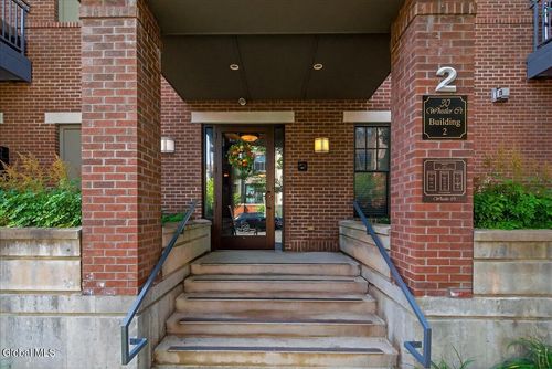 unit-212-30 Whistler Ct, Saratoga Springs, NY, 12866-8449 | Card Image