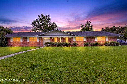 6 Pecan Cir, Long Beach, MS, 39560-3851 | Card Image