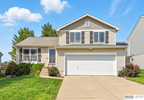 15410 Clay St, Bennington, NE, 68007-7489 | Card Image