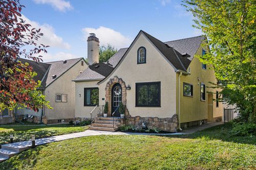 3331 Irving Ave N, Minneapolis, MN, 55412-2429 | Card Image