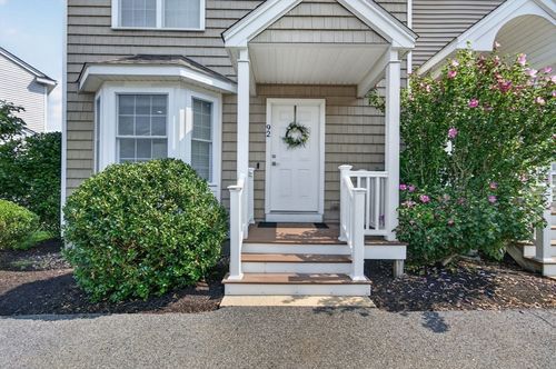 92-92 Turtle Brook Rd, Canton, MA, 02021-2776 | Card Image