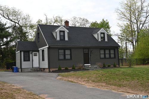 105 Frost Dr, North Haven, CT, 06473-3736 | Card Image