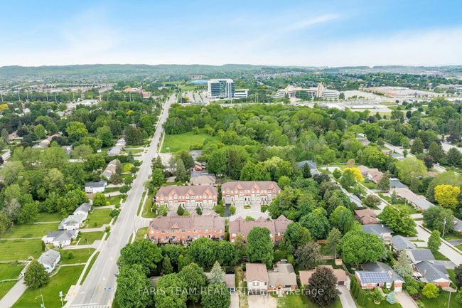 224 Appleton Crt, House attached with 3 bedrooms, 4 bathrooms and 3 parking in Newmarket ON | Image 31
