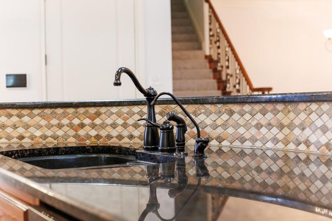 10003 Savannah Ave, House other with 4 bedrooms, 5 bathrooms and null parking in Lubbock TX | Image 13