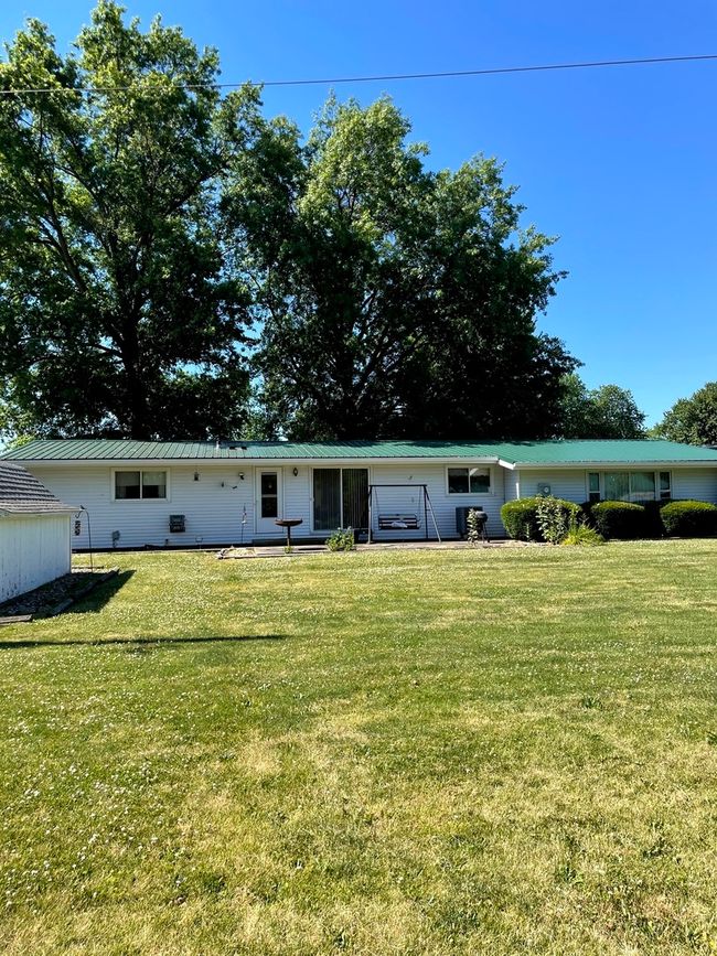6 Davis Ct, House other with 3 bedrooms, 1 bathrooms and 2 parking in Mansfield IL | Image 5