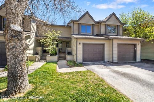514 E Pearl Ave, Jackson, WY, 83001-8411 | Card Image