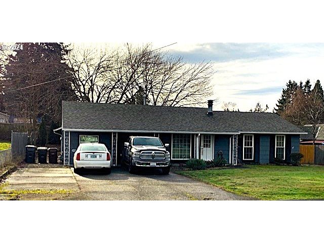 Clackamas Rd, Portland, OR 97267