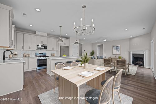 1004 Exeter Place, New Bern, NC, 28562 | Card Image