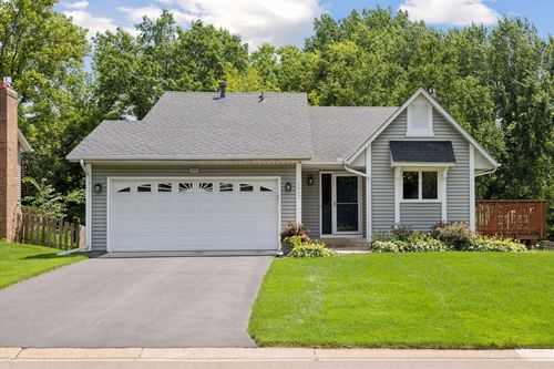 3649 Blue Jay Way, Eagan, MN, 55123-2220 | Card Image