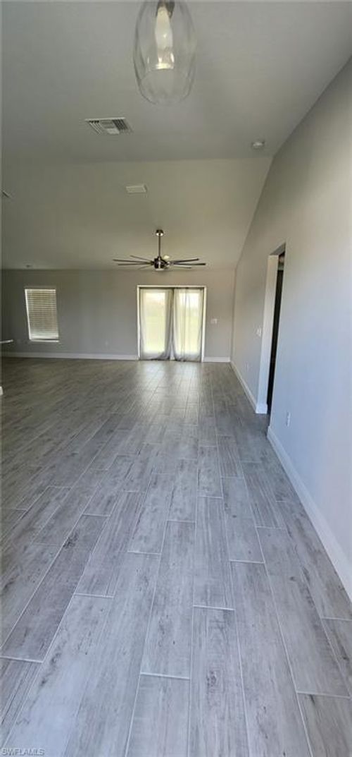 4522 Nw 34th St, CAPE CORAL, FL, 33993-7924 | Card Image