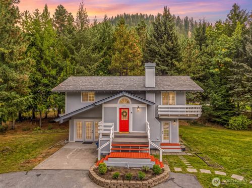 9771 Dye Rd, Leavenworth, WA, 98826-9312 | Card Image