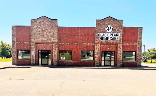 515 Heritage Way, Hopkinsville, KY, 42240-8732 | Card Image