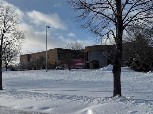 469 Security Boulevard, Howard, WI, 54313 | Card Image