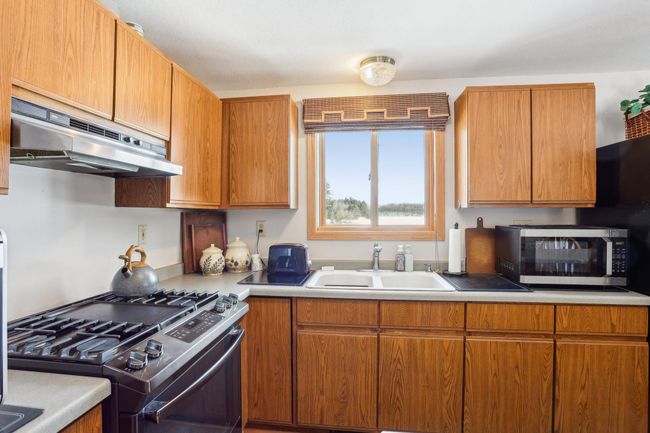 805 Park Dr, House other with 4 bedrooms, 3 bathrooms and null parking in Balsam Lake WI | Image 6
