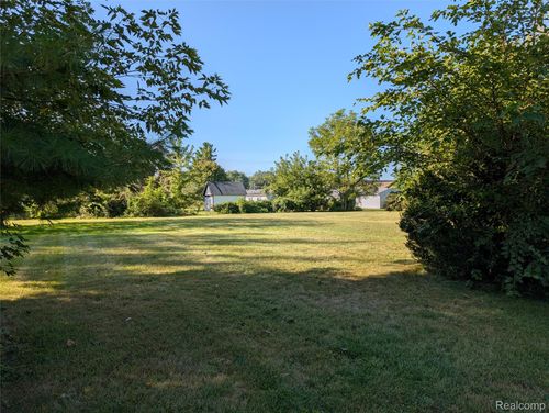 36727 Evans St, New Boston, MI, 48164-9430 | Card Image