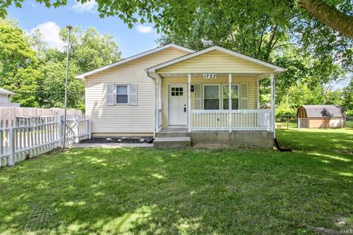 1722 Fremont Street, South Bend, IN, 46628-3103 | Card Image