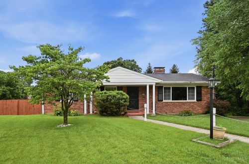2040 Parkhurst Ct, Cincinnati, OH, 45224-2822 | Card Image
