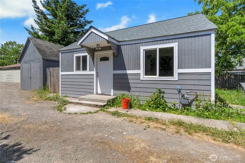 4050 E B St, Tacoma, WA, 98404-1435 | Card Image