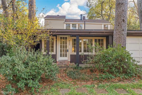 927 Boulevard St, Shreveport, LA, 71104-2111 | Card Image