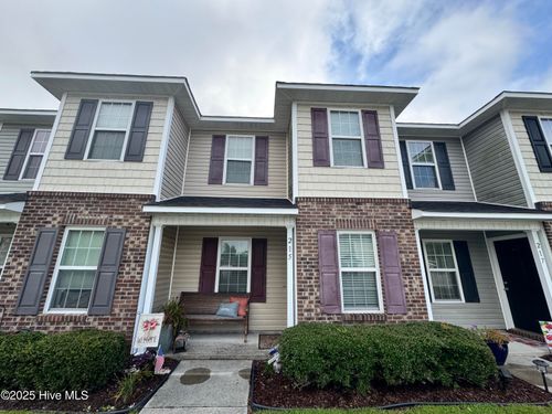 215 Glen Cannon Dr, Jacksonville, NC, 28546-8416 | Card Image