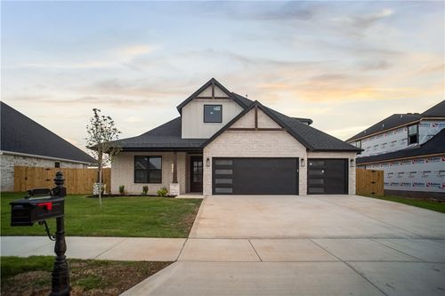 1131 Canyon Maple St, Centerton, AR, 72719-3005 | Card Image