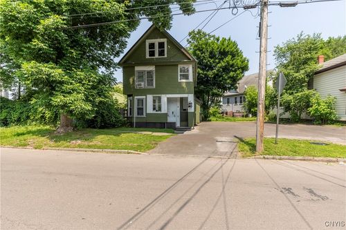 220 Lakeview Ave, Syracuse, NY, 13204-2114 | Card Image