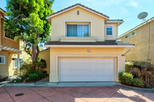 67-33049 Alicante Ter, Union City, CA, 94587-2166 | Card Image