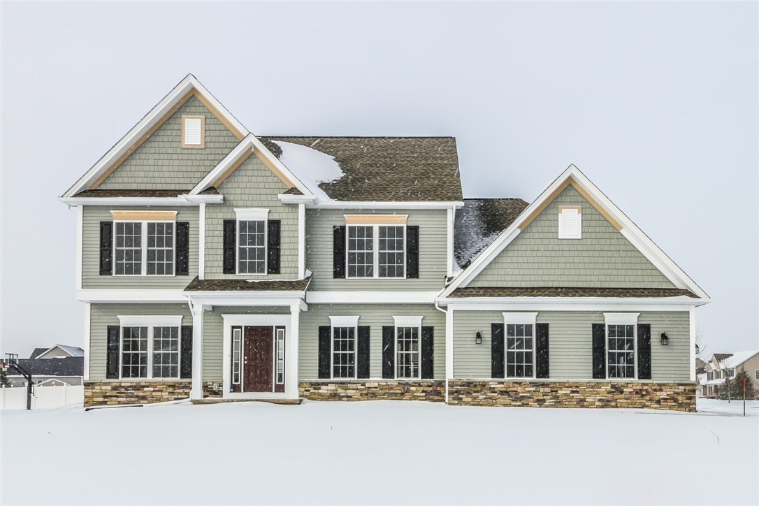 271 Forest Glen Dr, Sold in Greece Zoocasa