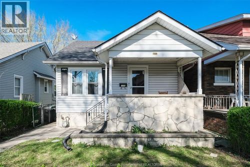 1556 Gladstone Ave, Windsor, ON, N8X2R1 | Card Image